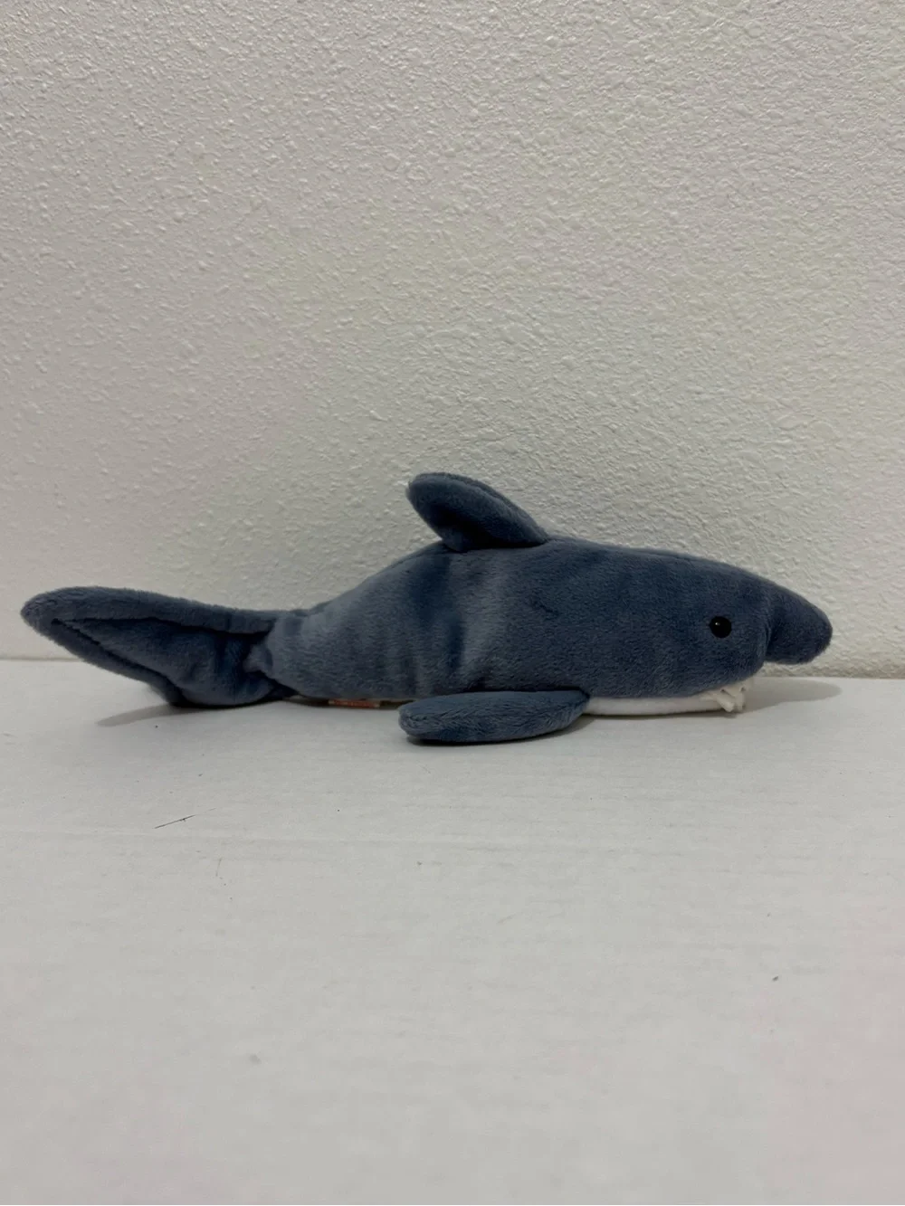 Beanie Babies Collection 1996 Crunch The Shark Gray White TY BEANIE BABY